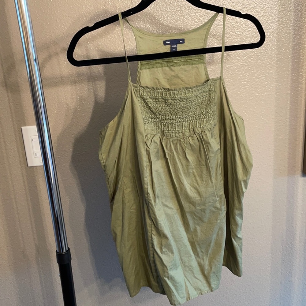 Gap Factory detailed tank top
